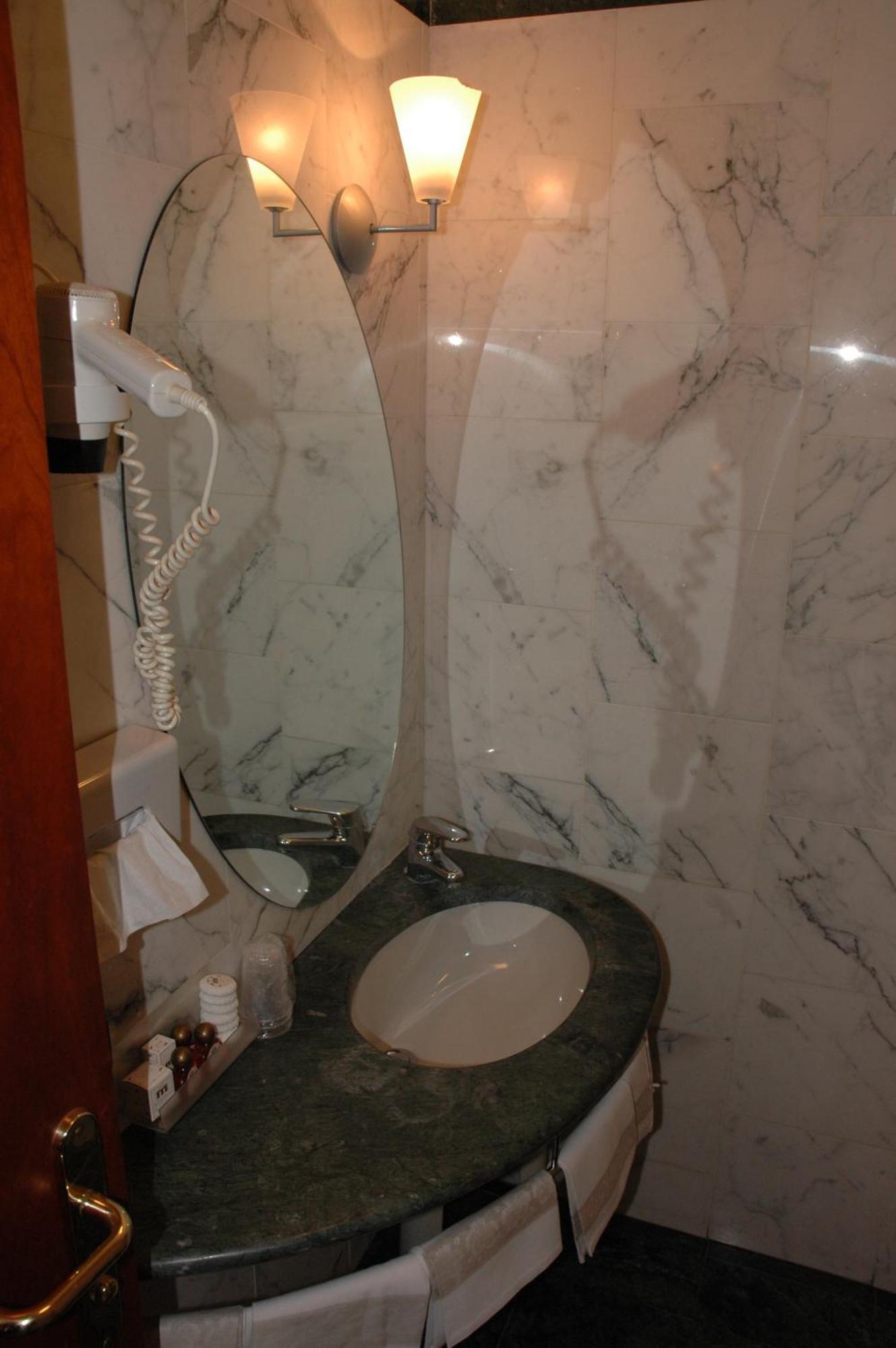 Hotel Michelangelo Palace & Spa Terni Room photo